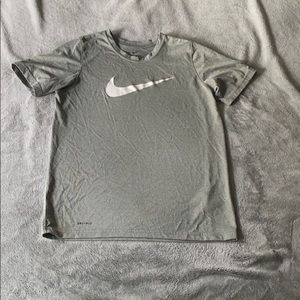 Nike Boys graphic t-shirt